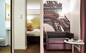 Hotel Median Paris Porte de Versailles